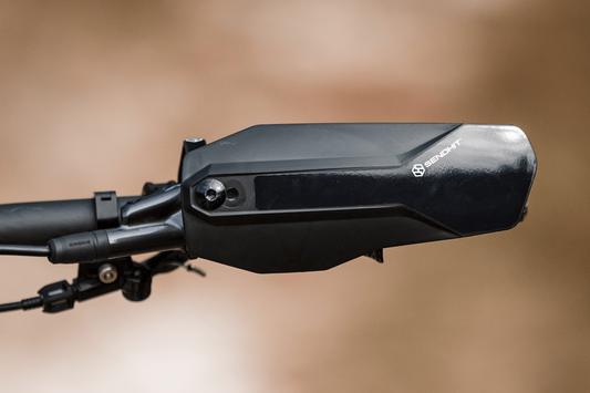 Montierter Sendhit Nock Handguards V2