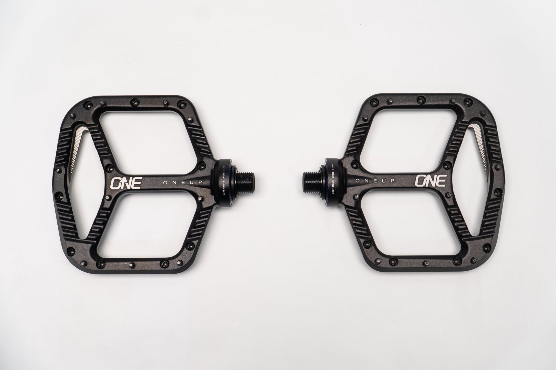 OneUp Components Aluminium Plattformpedale - bikeparadise